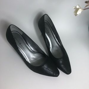 Karen Scott Shoes 9M